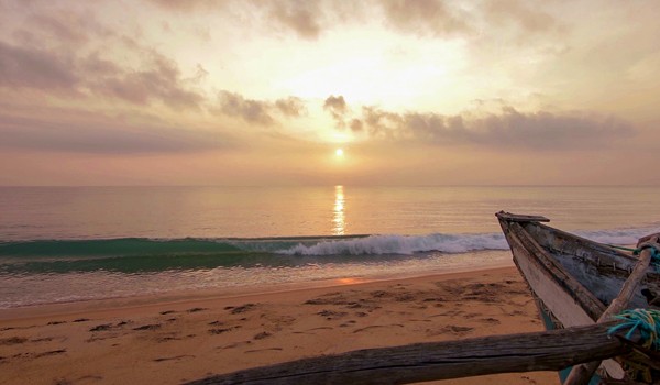 A sunset at the Sri Lanka beach